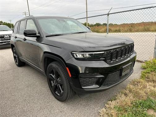2023 Jeep Grand Cherokee Altitude