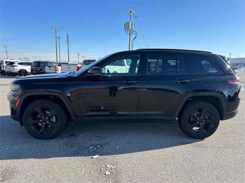 2023 Jeep Grand Cherokee Altitude