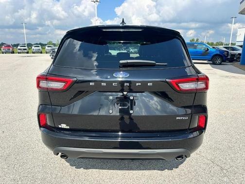 Agate Black Metallic 2024 Ford Escape ST-Line