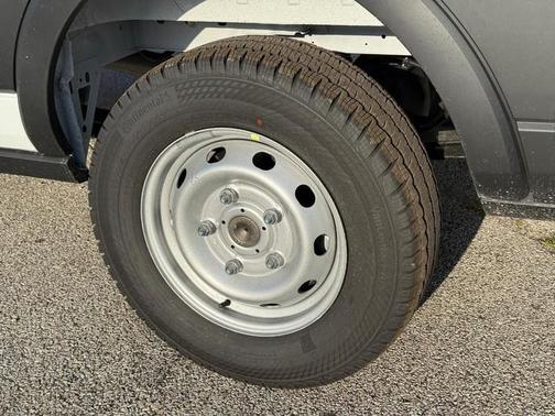 2025 Ford Transit-250 148 WB Medium Roof Cargo