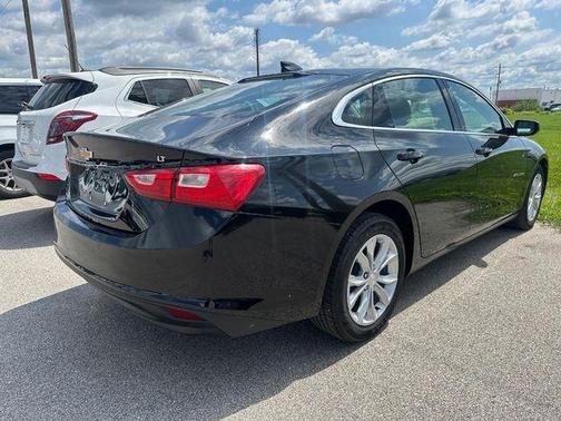 Mosaic Black Metallic 2024 Chevrolet Malibu LT