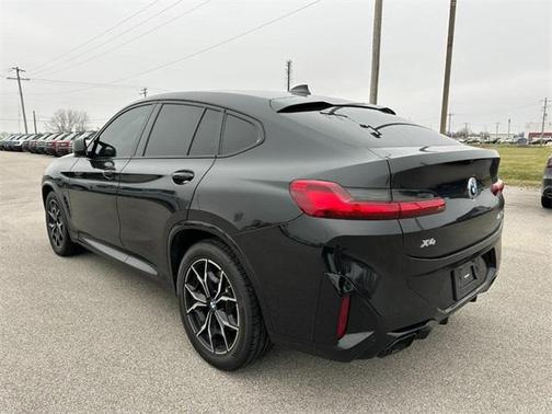 2022 BMW X4 M40i
