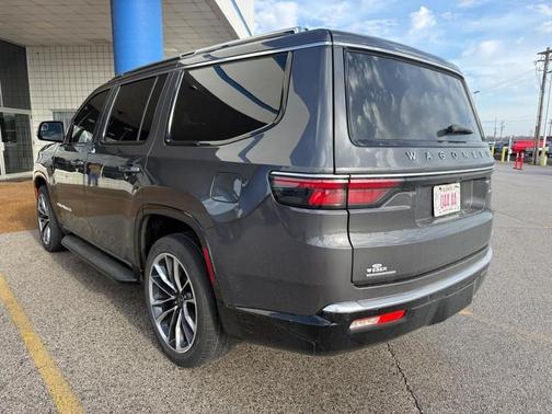 2022 Jeep Wagoneer Series II