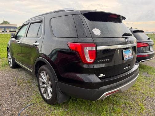 Shadow Black 2017 Ford Explorer Limited