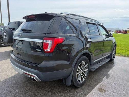 Shadow Black 2017 Ford Explorer Platinum