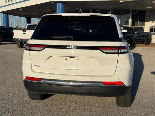 2024 Jeep Grand Cherokee 4xe Base