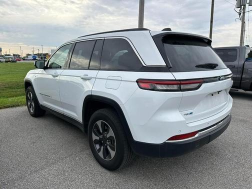 2024 Jeep Grand Cherokee 4xe Base