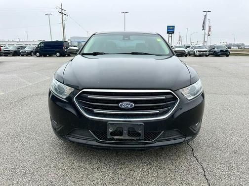2018 Ford Taurus Limited