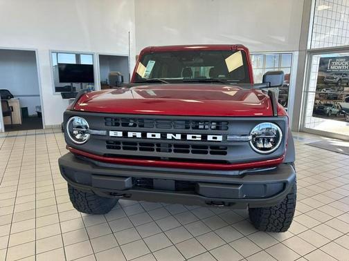 2025 Ford Bronco Base