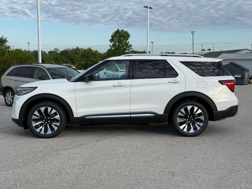 White Tri-Coat 2026 Ford Explorer Platinum