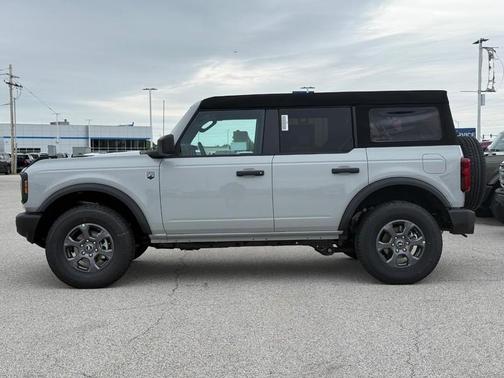 Avalanche Gray 2026 Ford Bronco Big Bend