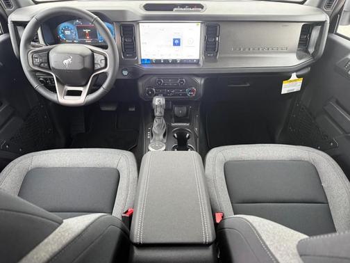 Avalanche Gray 2026 Ford Bronco Big Bend