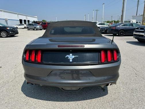 2016 Ford Mustang V6