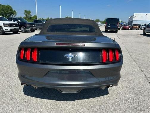 2016 Ford Mustang V6