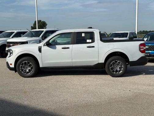 Space White Metallic 2026 Ford Maverick XLT
