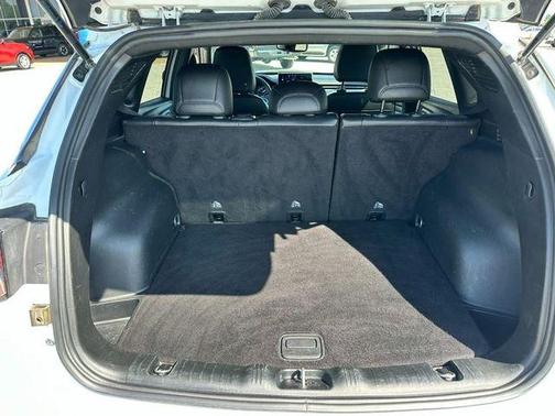 Bright White Clearcoat 2024 Jeep Compass Latitude