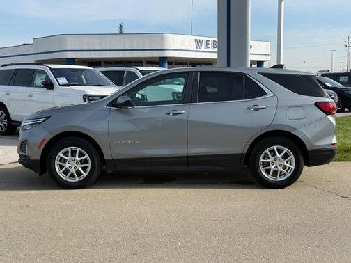 Sterling Gray Metallic 2024 Chevrolet Equinox LT