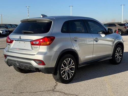 2018 Mitsubishi Outlander Sport 2.0 ES