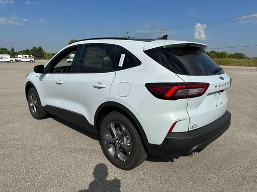 2026 Ford Escape ST-Line Select AWD
