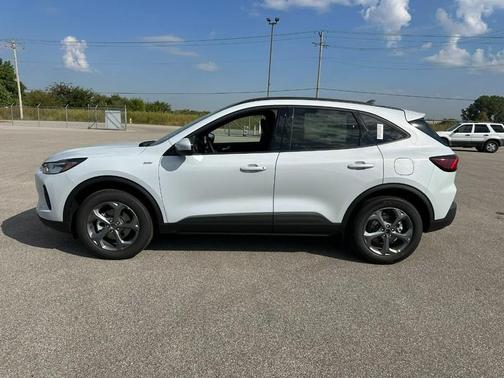 2026 Ford Escape ST-Line Select AWD