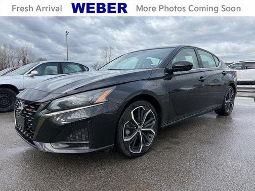 2025 Nissan Altima SR