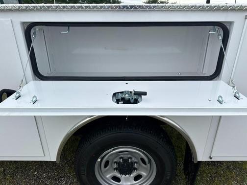 2025 Ford F-350 XL