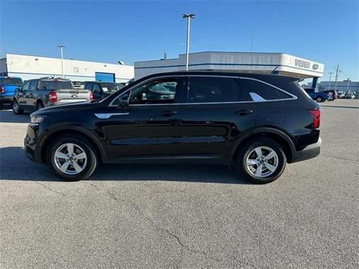 2023 Kia Sorento LX
