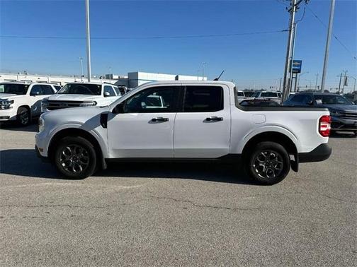 2023 Ford Maverick XL