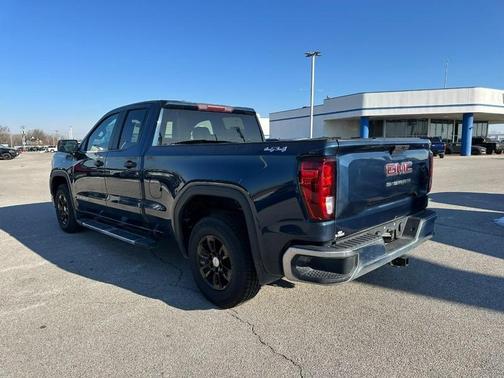 2021 GMC Sierra 1500 Base