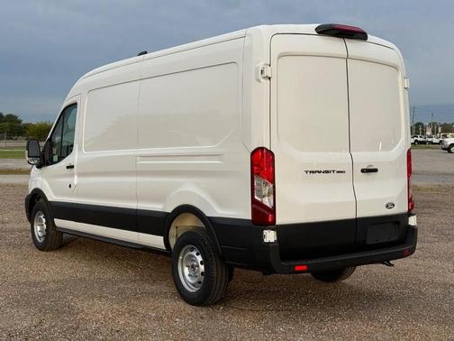 2026 Ford Transit-350 T-350 MED RF 9500 GVWR