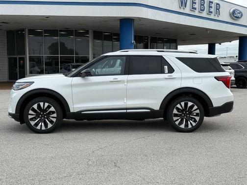 White Tri-Coat 2026 Ford Explorer Platinum