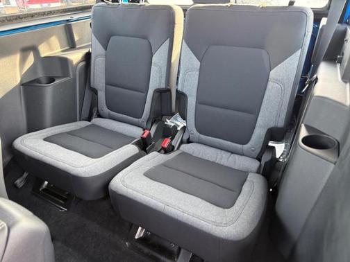 Velocity Blue Metallic 2026 Ford Bronco Base