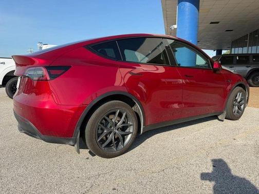 Ultra Red 2024 Tesla Model Y Long Range
