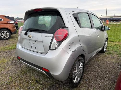 Silver Ice Metallic 2015 Chevrolet Spark 1LT