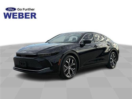 Black 2024 Toyota Crown Limited