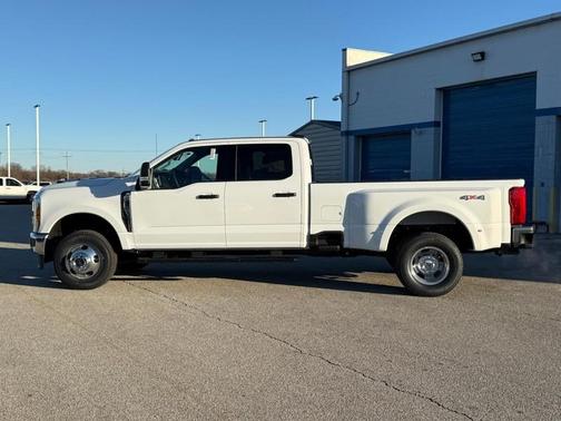 2026 Ford F-350 XLT