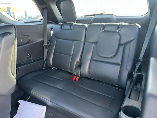 2025 Ford Explorer ST 4WD