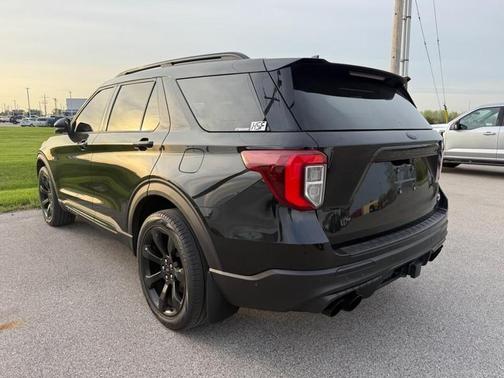 Black Metallic 2020 Ford Explorer ST