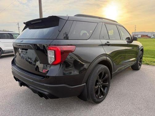 Black Metallic 2020 Ford Explorer ST