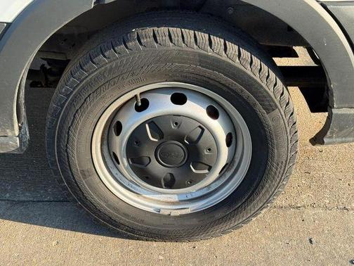 Oxford White 2018 Ford Transit-150 Base