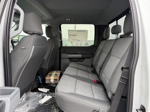 Avalanche Gray 2026 Ford F-250 Super Duty