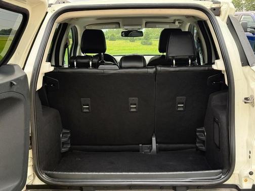 Diamond White 2021 Ford EcoSport Titanium