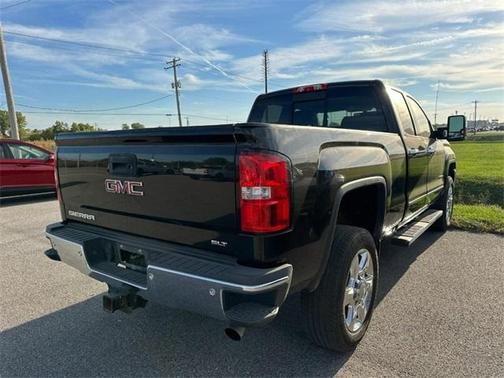 2017 GMC Sierra 2500 SLT