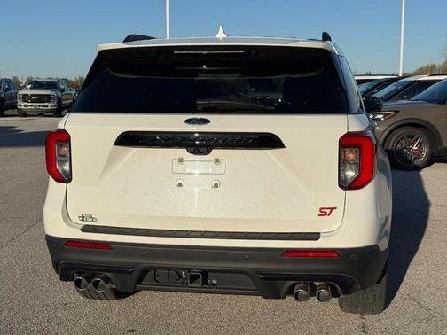 Star White 2023 Ford Explorer ST
