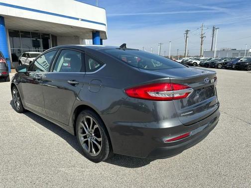 2020 Ford Fusion SEL