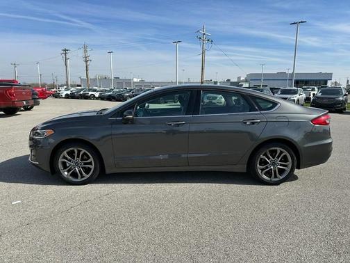 2020 Ford Fusion SEL