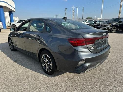 2023 Kia Forte LXS