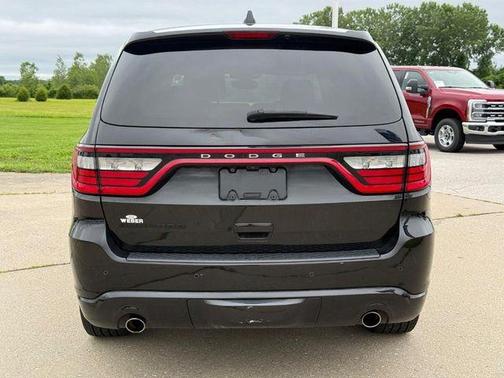 DB Black Crystal Clearcoat 2020 Dodge Durango SXT