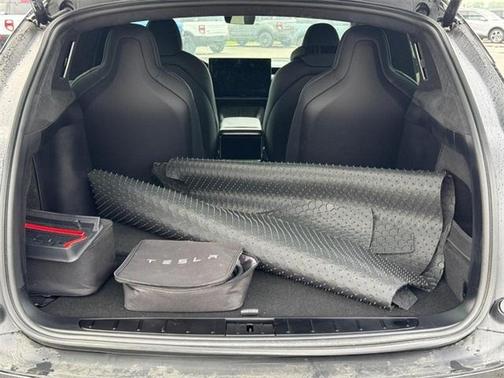 2022 Tesla Model X Base