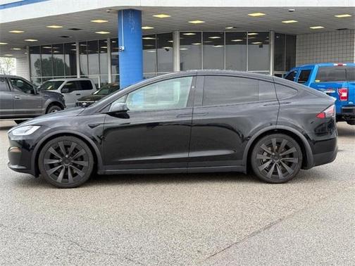 2022 Tesla Model X Base
